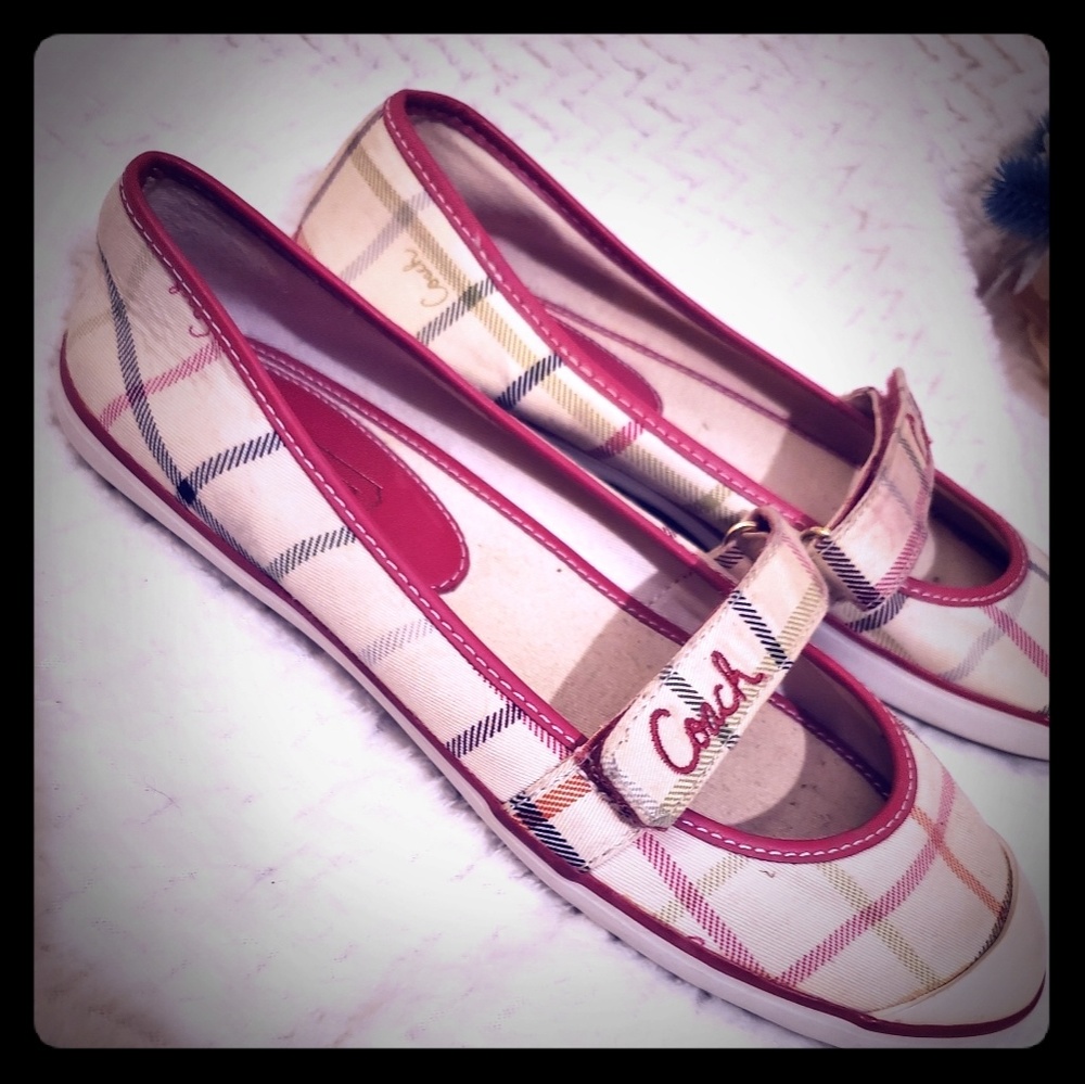 *AUTHENTIC* Coach  Margot Shoes